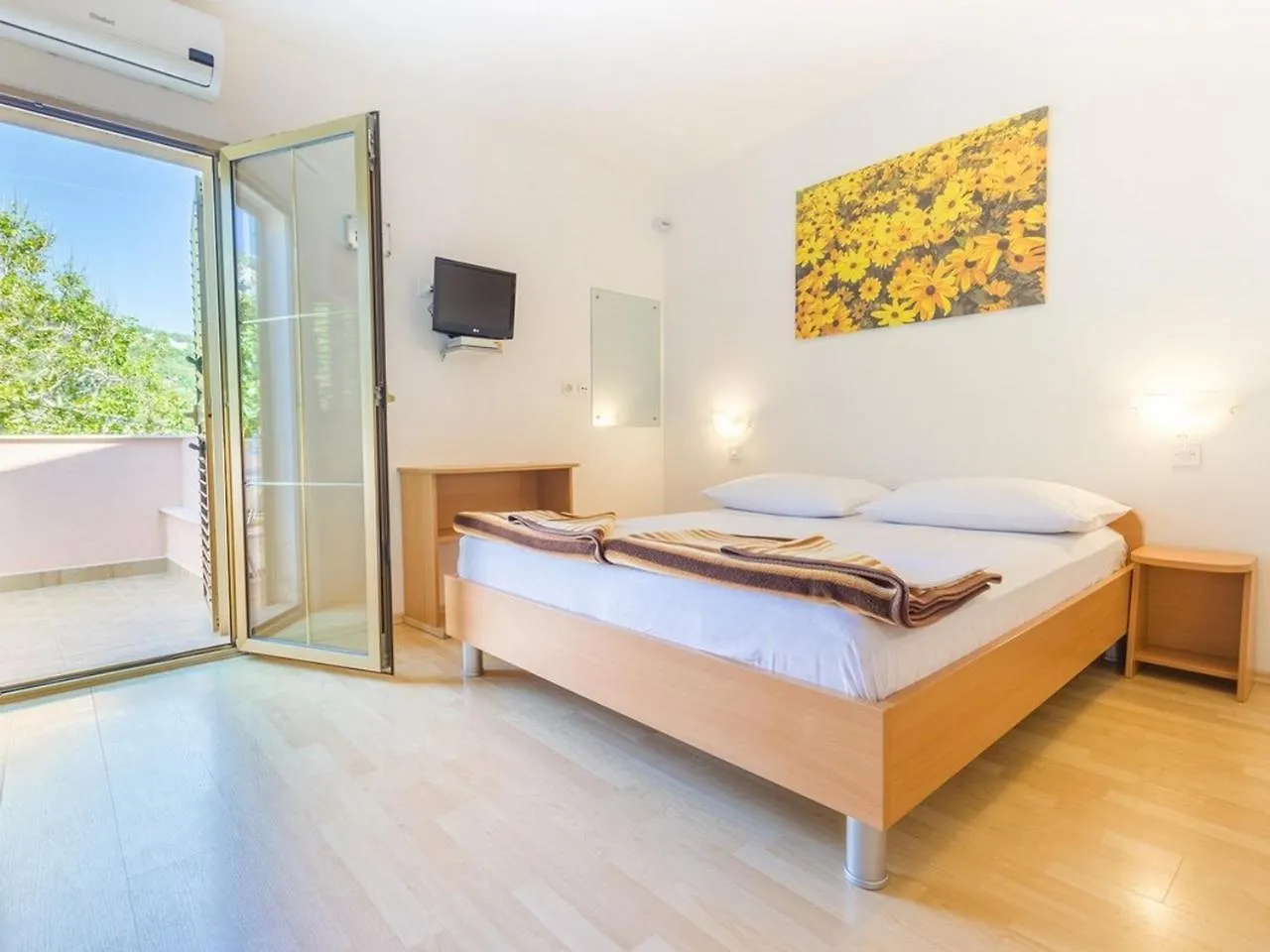 Apartment And Rooms Kristina Baska