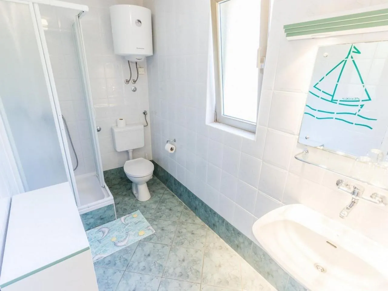 Apartment And Rooms Kristina Baska  0*, Baska (Krk)